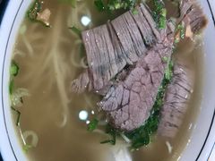 -金城宴兰州牛肉面(江湾阳光天地店)