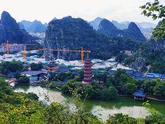 -叠彩山景区