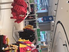 -BIGOFFS 超级折扣(仁恒伊势丹店)