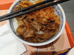 辣白菜猪肉拌饭-吉野家(宾水道店)
