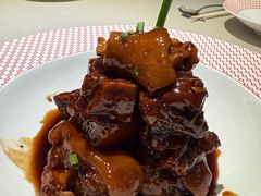 圆苑红烧三宝-圆苑(静安寺店)