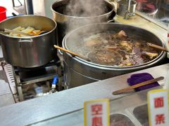 -江三王记牛杂馆(总店)