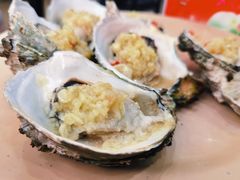 炭烧蒜蓉生蚝-贞姨美食·老字号海鲜大排档