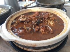 砂锅鱼下巴-梁师傅砂锅(哈达西街店)