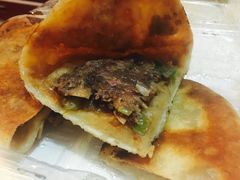 牛肉大葱肉饼-常兴顺·小吃·家常菜(常营店)