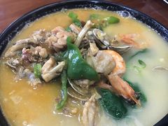海鲜牛蛙面-台州老六海鲜面馆(上南总店)