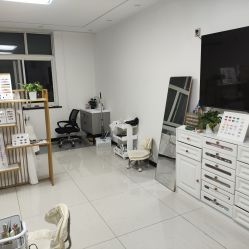 -玉指悦色美甲美睫