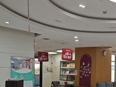 -雅悦齿科(顾村公园店)