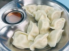 -崴海渔村(虹梅路店)