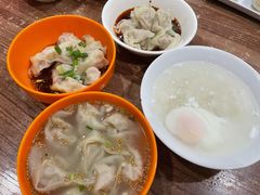 -继红顺河抄手名小吃