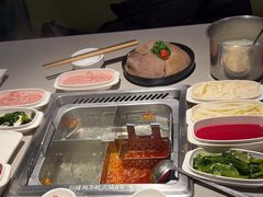 -海底捞火锅(新松江路店)