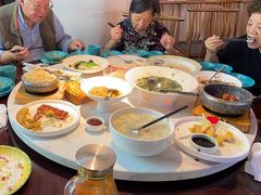 -荷塘秋月·本帮江浙菜(国权路店)