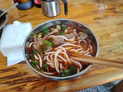 -张家羊肉汤粉店