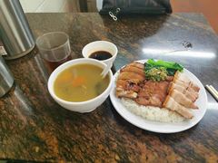 燒肉叉燒燒鴨飯-灵记饭店(营地大街店)