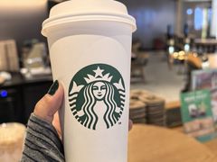 -星巴克(北京新奥购物中心店)