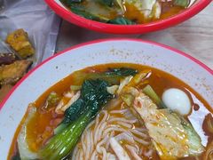 -二钢串叔麻辣烫(华龙大厦店)