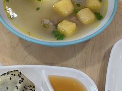 -小杨生煎(成山巴黎春天店)