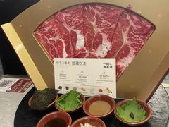 -一绪に寿喜烧(荟聚店)