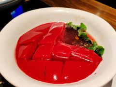 鲜鸭血-周师兄大刀腰片火锅(洪崖洞旗舰店)
