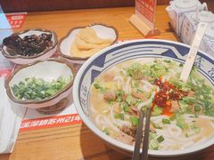 -鑫花溪牛肉米粉(印象水街都心荟店)