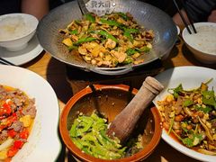 -费大厨辣椒炒肉(万家丽一店)