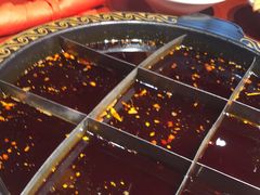 -黄家码头老火锅(解放碑旗舰店)