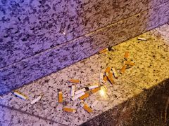 -好乐迪(张扬路八佰伴店)