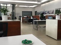 -上海宝信宝马4S店