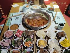 -麻辣英雄重庆火锅(二城广场店)