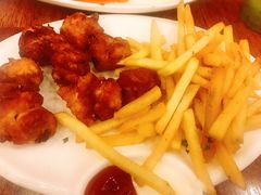 -玛格萝妮比萨屋(四平店)