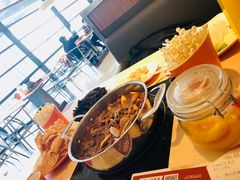 -刘一锅筋头巴脑(大悦城C店)