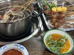 -三番火辣串串香(总店)