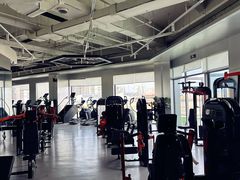 -Hi GYM嗨健身(泥城店)
