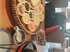 -包整·丝娃娃(一览甲秀楼风景店)