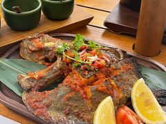 -三亚艾迪逊酒店·海滩烧烤 BARBACOA·现场乐队·浪漫晚餐·烧烤海鲜