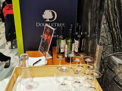 红酒台-北京希尔顿逸林酒店-逸轩西餐厅-自助餐厅