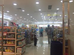 -爱婴室(上海紫荆广场店)
