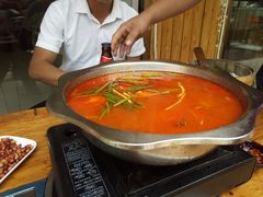 -苗家恒灵酸汤鱼-跳水牛肉连锁店(凯里总店)