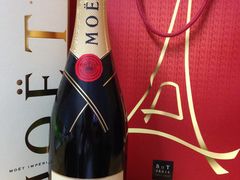 IMG_7242-戴高乐机场免税店(BuY PARIS DUTY FREE)