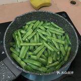 浓郁甘香的橄榄菜炒四季豆