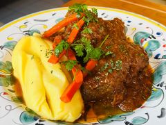 红酒炖牛肉配土豆泥-Alimentari Grande(东湖路店)