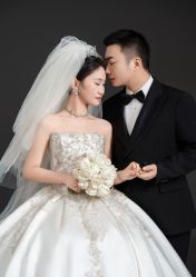 -雅云婚纱摄影工作室旗舰店