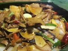 -雀舞云南菜(乐客城店)