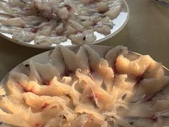 红脸青鱼-湖景渔湾