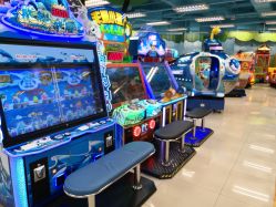 -莫莉幻想儿童乐园(武汉保利广场店)