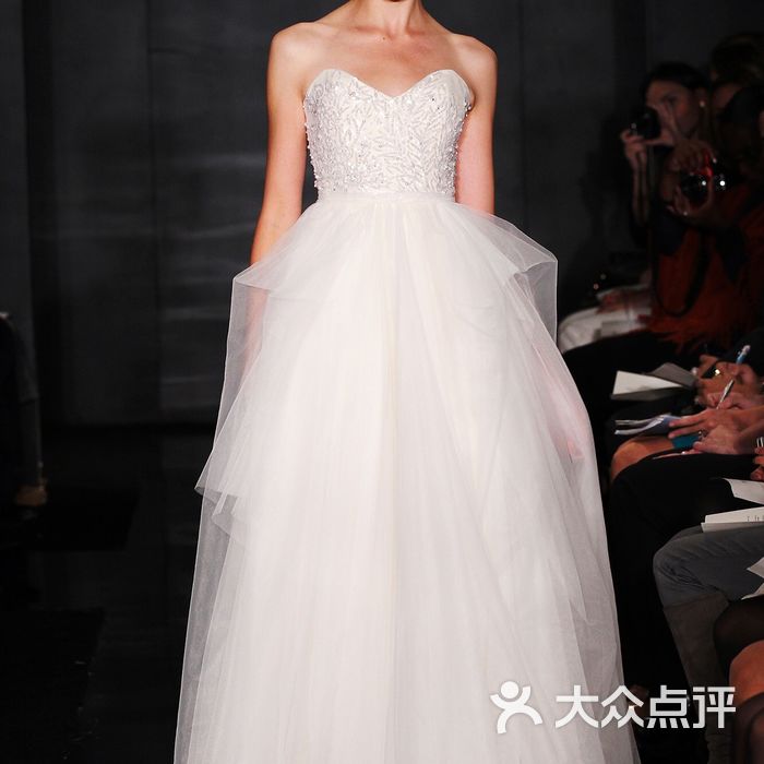 nora reve婚纱礼服北京店