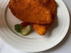 酥炸猪排-小白桦西餐厅