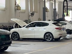 -上海保利玛莎拉蒂和阿尔法罗密欧(华翔路店)