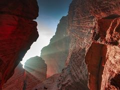 -天山神秘大峡谷