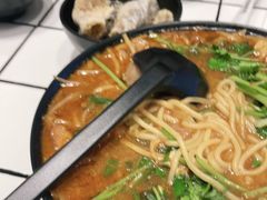 -肥汁米蘭香港米线(长宁来福士店)